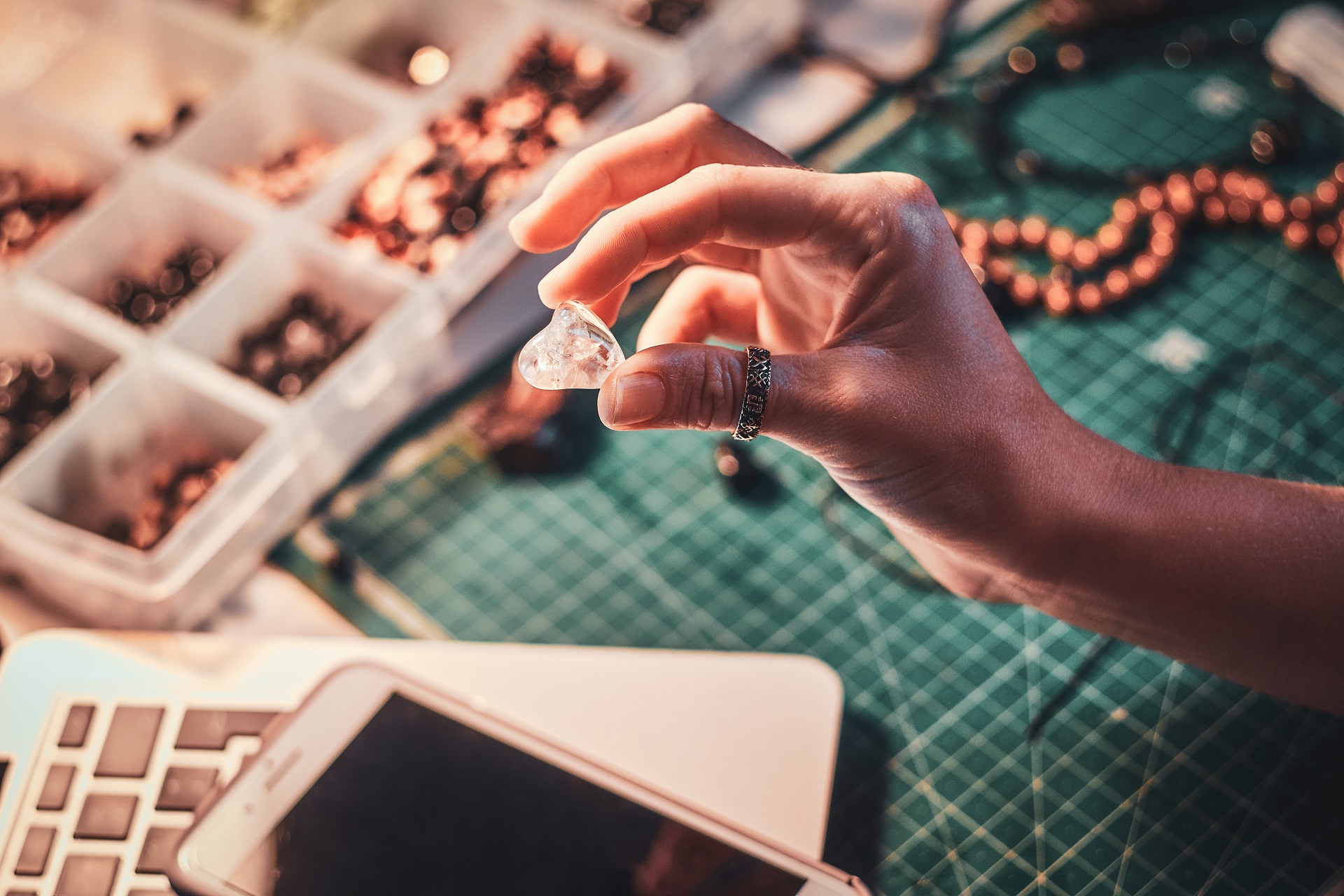 Gemstones and Metals: The Glittering Treasure of the Jewelry World